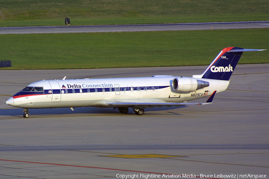 Delta Connection (Comair) Bombardier CRJ-100ER (N809CA) | Photo 182542