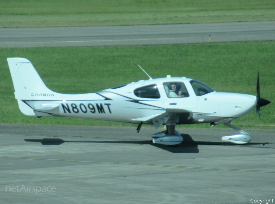 (Private) Cirrus SR22 G6 GTS Carbon (N809MT) | Photo 659788
