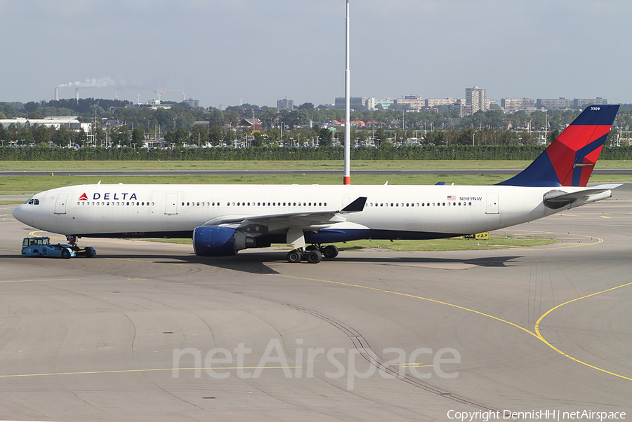 Delta Air Lines Airbus A330-323X (N809NW) | Photo 384874