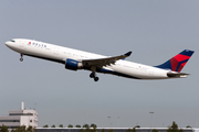 Delta Air Lines Airbus A330-323X (N809NW) at  Amsterdam - Schiphol, Netherlands