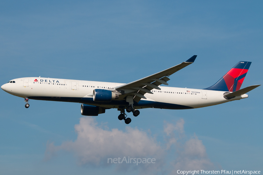 Delta Air Lines Airbus A330-323X (N809NW) | Photo 82090