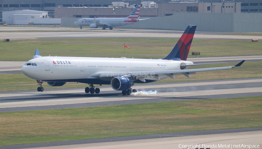 Delta Air Lines Airbus A330-323X (N809NW) | Photo 296083