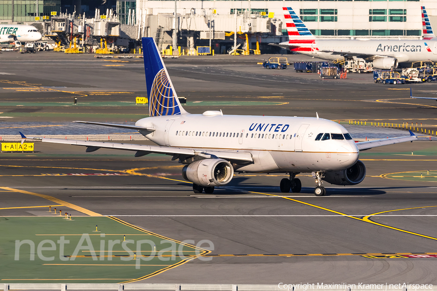 United Airlines Airbus A319-131 (N809UA) | Photo 503123