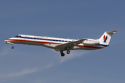 American Eagle Embraer ERJ-140LR (N810AE) at  Los Angeles - International, United States