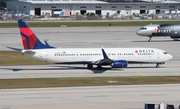 Delta Air Lines Boeing 737-932(ER) (N811DZ) at  Ft. Lauderdale - International, United States