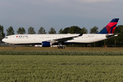 Delta Air Lines Airbus A330-323 (N811NW) at  Amsterdam - Schiphol, Netherlands