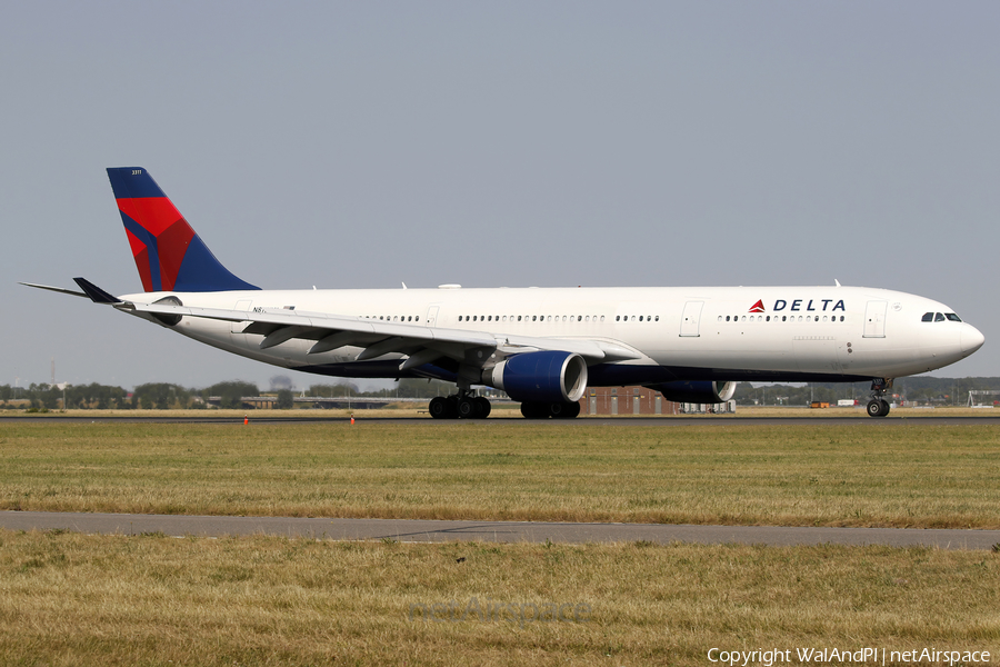 Delta Air Lines Airbus A330-323 (N811NW) | Photo 520787