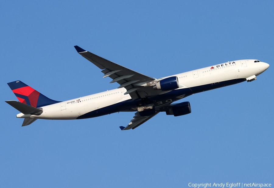 Delta Air Lines Airbus A330-323 (N811NW) | Photo 403362