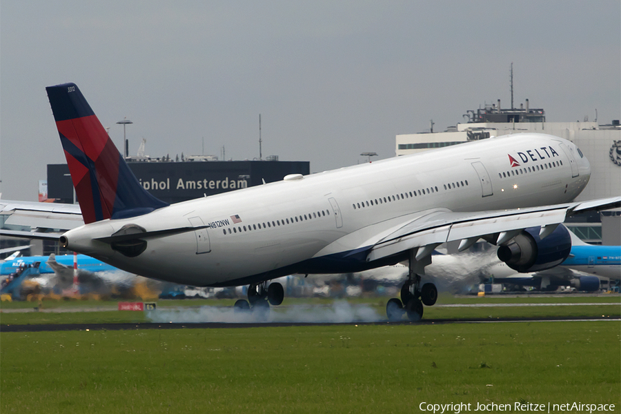 Delta Air Lines Airbus A330-323X (N812NW) | Photo 180214
