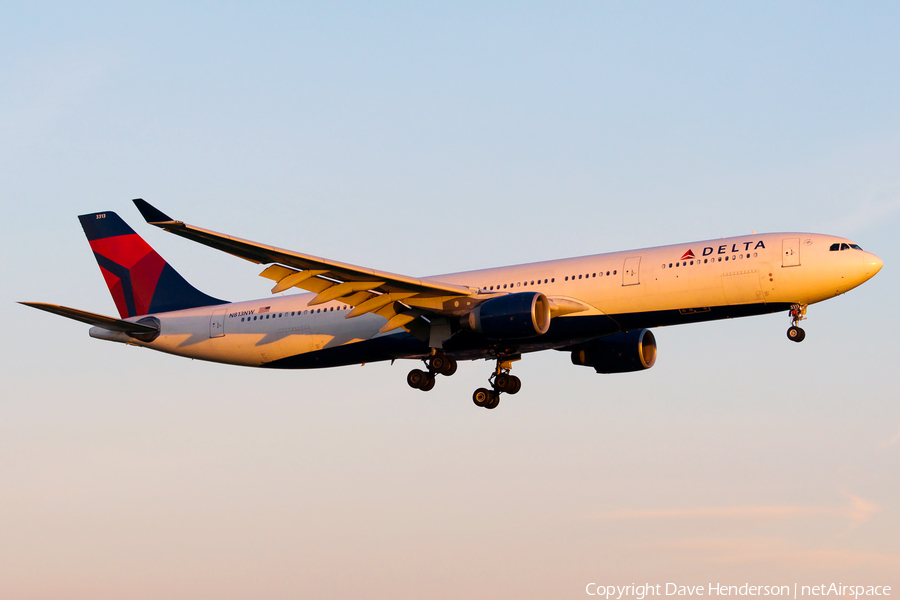 Delta Air Lines Airbus A330-323X (N813NW) | Photo 32641