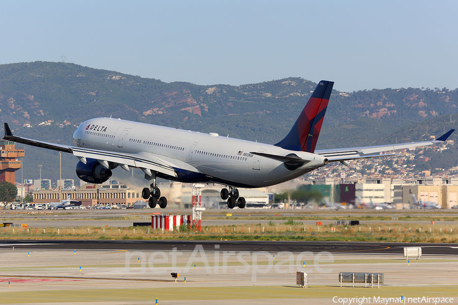 Delta Air Lines Airbus A330-323X (N813NW) | Photo 203070