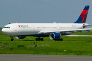 Delta Air Lines Airbus A330-323X (N813NW) at  Paris - Charles de Gaulle (Roissy), France