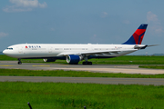 Delta Air Lines Airbus A330-323X (N813NW) at  Paris - Charles de Gaulle (Roissy), France