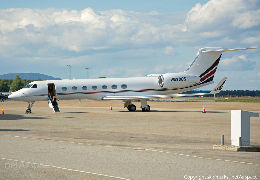 NetJets Gulfstream G-V-SP (G550) (N813QS) | Photo 111585