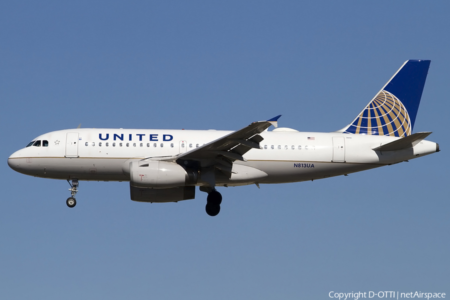 United Airlines Airbus A319-131 (N813UA) | Photo 457381