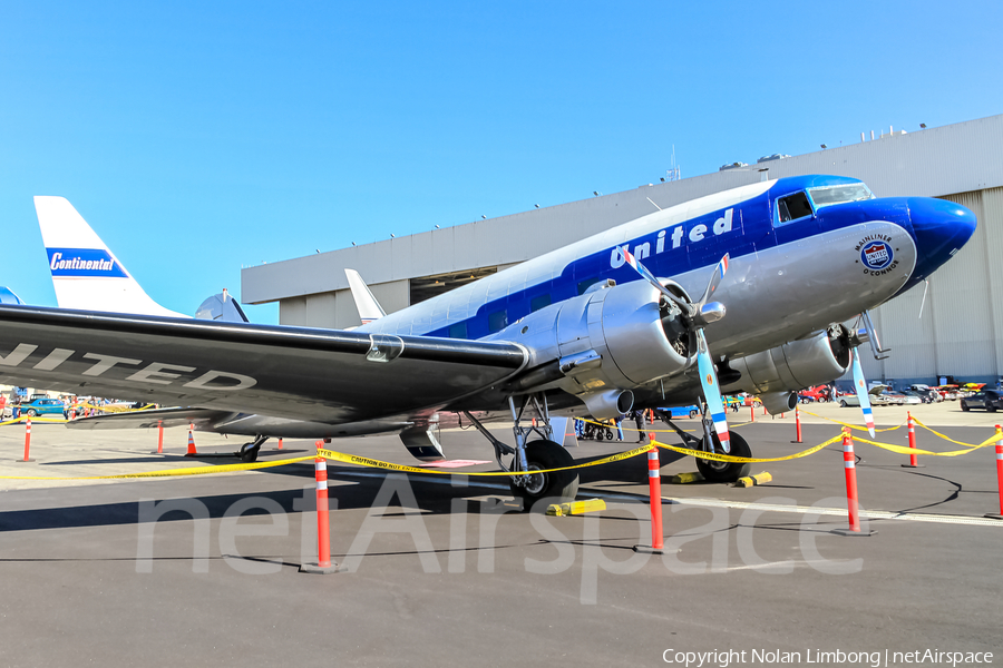 Clay Lacy Aviation Douglas C-47B Skytrain (Dakota 4) (N814CL) | Photo 468936