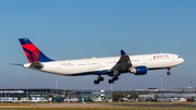 Delta Air Lines Airbus A330-323X (N814NW) at  Amsterdam - Schiphol, Netherlands