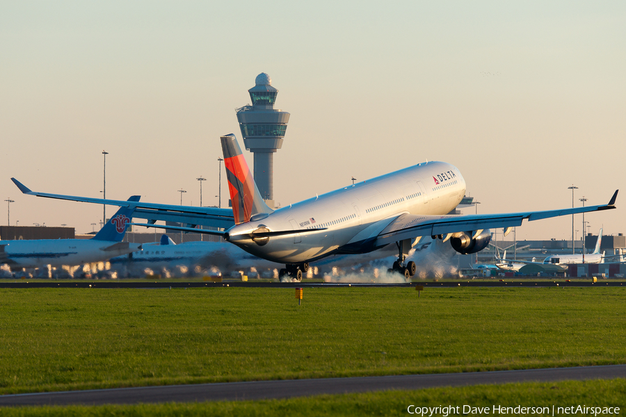 Delta Air Lines Airbus A330-323X (N814NW) | Photo 43311