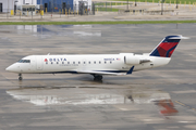Delta Connection (Comair) Bombardier CRJ-200LR (N815CA) at  Houston - George Bush Intercontinental, United States