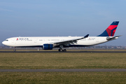 Delta Air Lines Airbus A330-323X (N815NW) at  Amsterdam - Schiphol, Netherlands