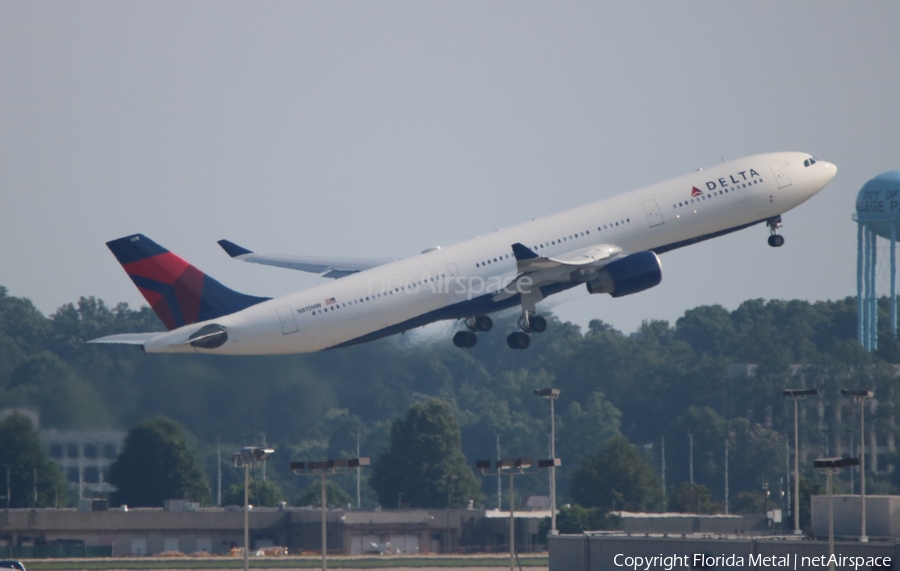 Delta Air Lines Airbus A330-323X (N815NW) | Photo 315152