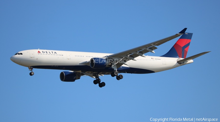 Delta Air Lines Airbus A330-323X (N815NW) | Photo 315153