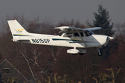 (Private) Cessna 172S Skyhawk SP (N815SP) at  Hamburg - Fuhlsbuettel (Helmut Schmidt), Germany