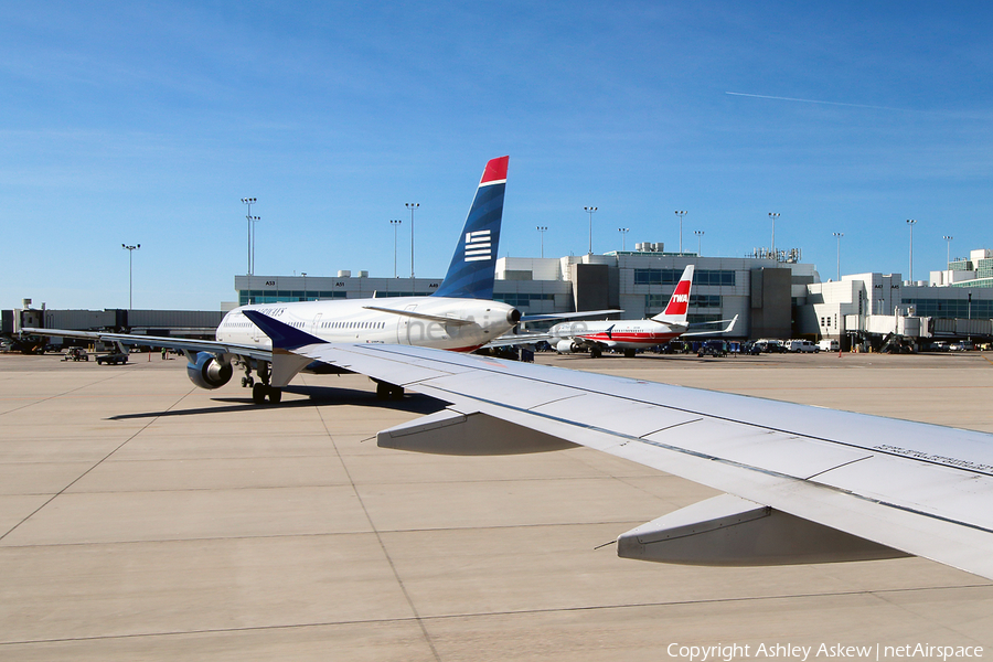 United Airlines Airbus A319-131 (N815UA) | Photo 136635