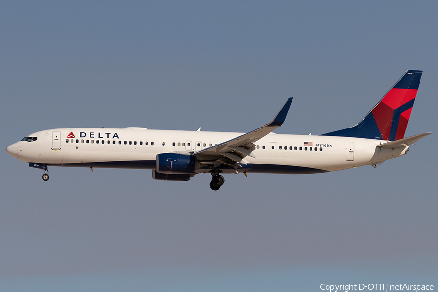 Delta Air Lines Boeing 737-932(ER) (N816DN) | Photo 201145