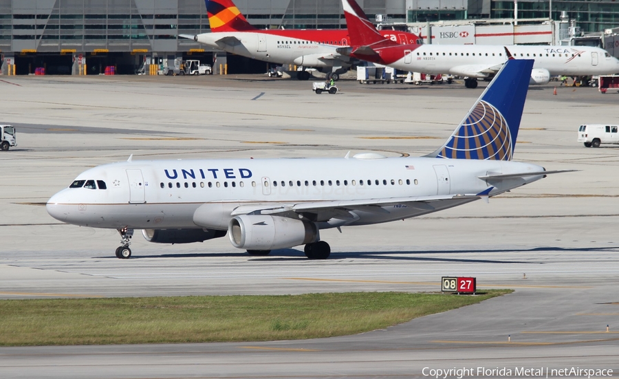 United Airlines Airbus A319-131 (N816UA) | Photo 315244