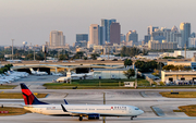 Delta Air Lines Boeing 737-932(ER) (N817DN) at  Ft. Lauderdale - International, United States