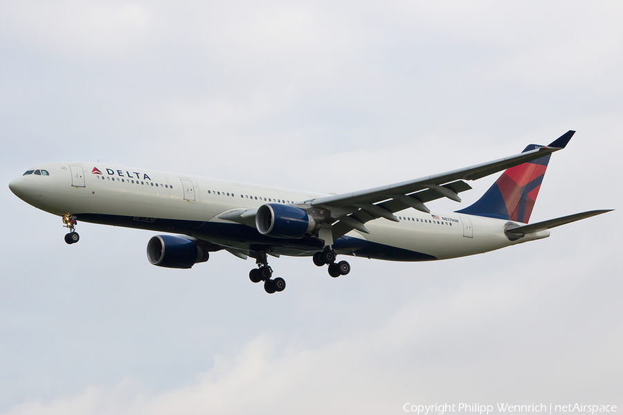 Delta Air Lines Airbus A330-323X (N817NW) | Photo 117828