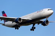 Delta Air Lines Airbus A330-323X (N817NW) at  Amsterdam - Schiphol, Netherlands