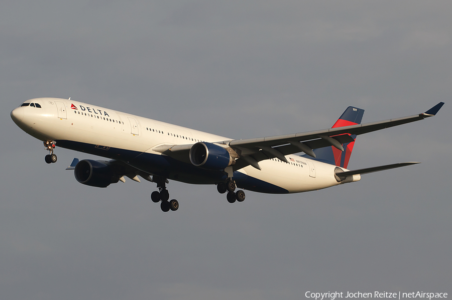 Delta Air Lines Airbus A330-323X (N817NW) | Photo 53287