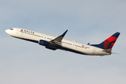 Delta Air Lines Boeing 737-932(ER) (N818DA) at  Los Angeles - International, United States