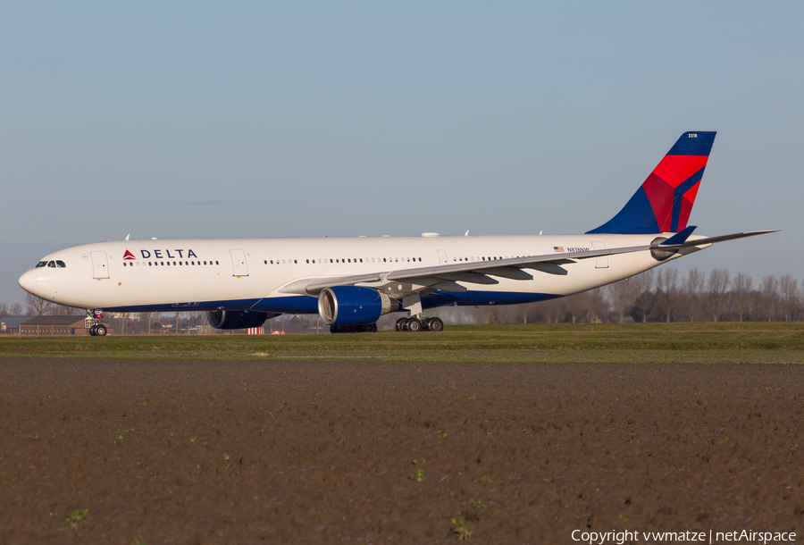 Delta Air Lines Airbus A330-323X (N818NW) | Photo 420949