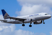 United Airlines Airbus A319-131 (N818UA) at  Miami - International, United States