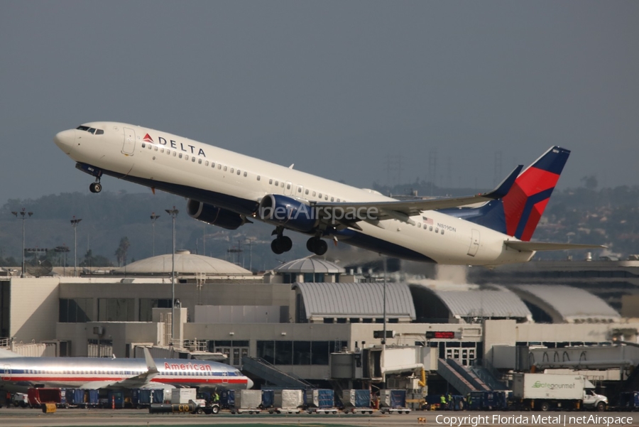 Delta Air Lines Boeing 737-932(ER) (N819DN) | Photo 301999