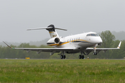 LJ Aviation Bombardier BD-100-1A10 Challenger 3500 (N819JR) at  Waterbury–Oxford, United States