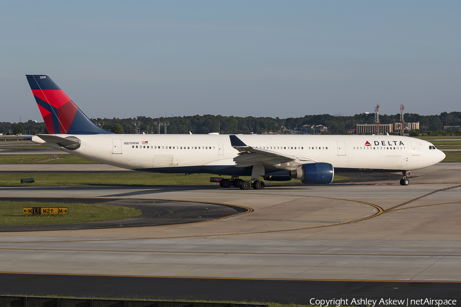 Delta Air Lines Airbus A330-323X (N819NW) | Photo 94705
