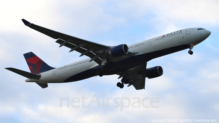 Delta Air Lines Airbus A330-323X (N819NW) | Photo 222299
