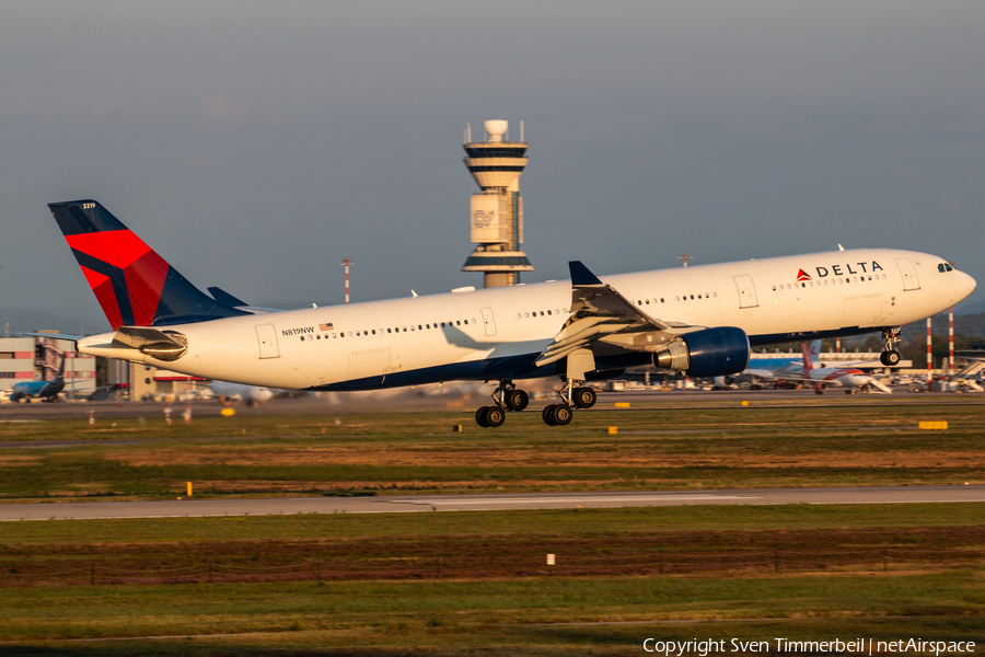 Delta Air Lines Airbus A330-323X (N819NW) | Photo 473643