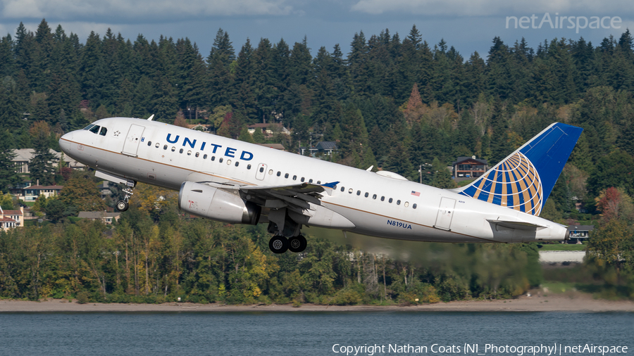 United Airlines Airbus A319-131 (N819UA) | Photo 408377