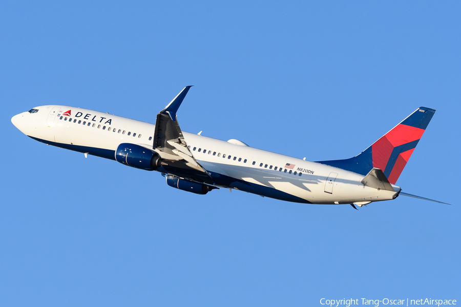 Delta Air Lines Boeing 737-932(ER) (N820DN) | Photo 563685