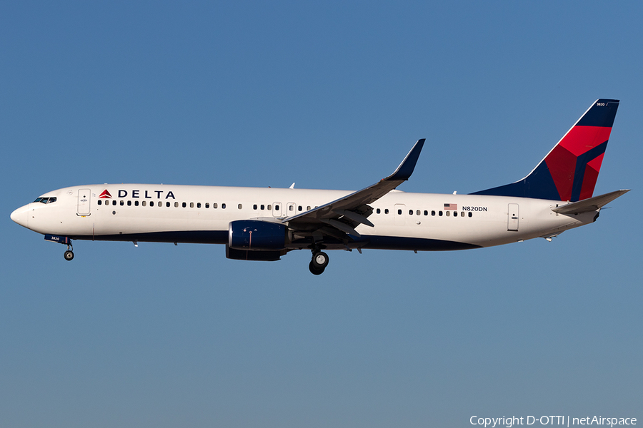 Delta Air Lines Boeing 737-932(ER) (N820DN) | Photo 141828