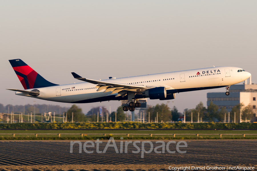 Delta Air Lines Airbus A330-323X (N820NW) | Photo 331414