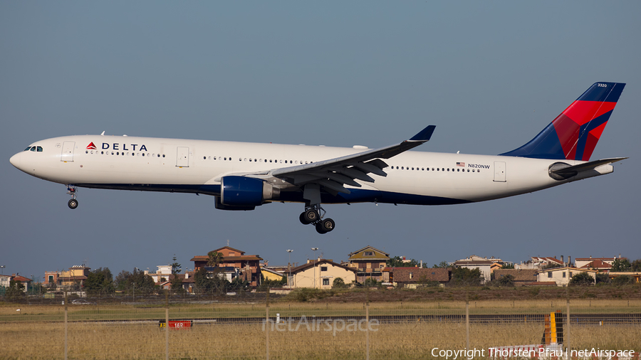 Delta Air Lines Airbus A330-323X (N820NW) | Photo 194396