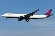 Delta Air Lines Airbus A330-323X (N820NW) at  Rome - Fiumicino (Leonardo DaVinci), Italy