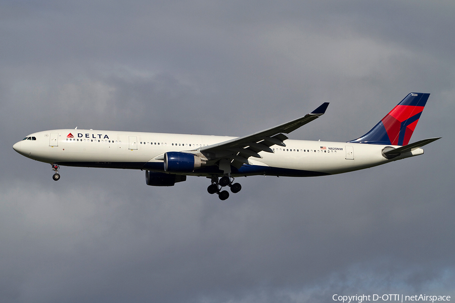 Delta Air Lines Airbus A330-323X (N820NW) | Photo 363836