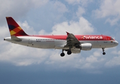 Avianca Airbus A320-214 (N821AV) at  Miami - International, United States